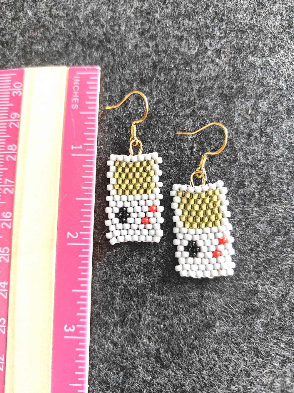 Gameboy Handmade Beaded Rectangle - Picture 3 of 3